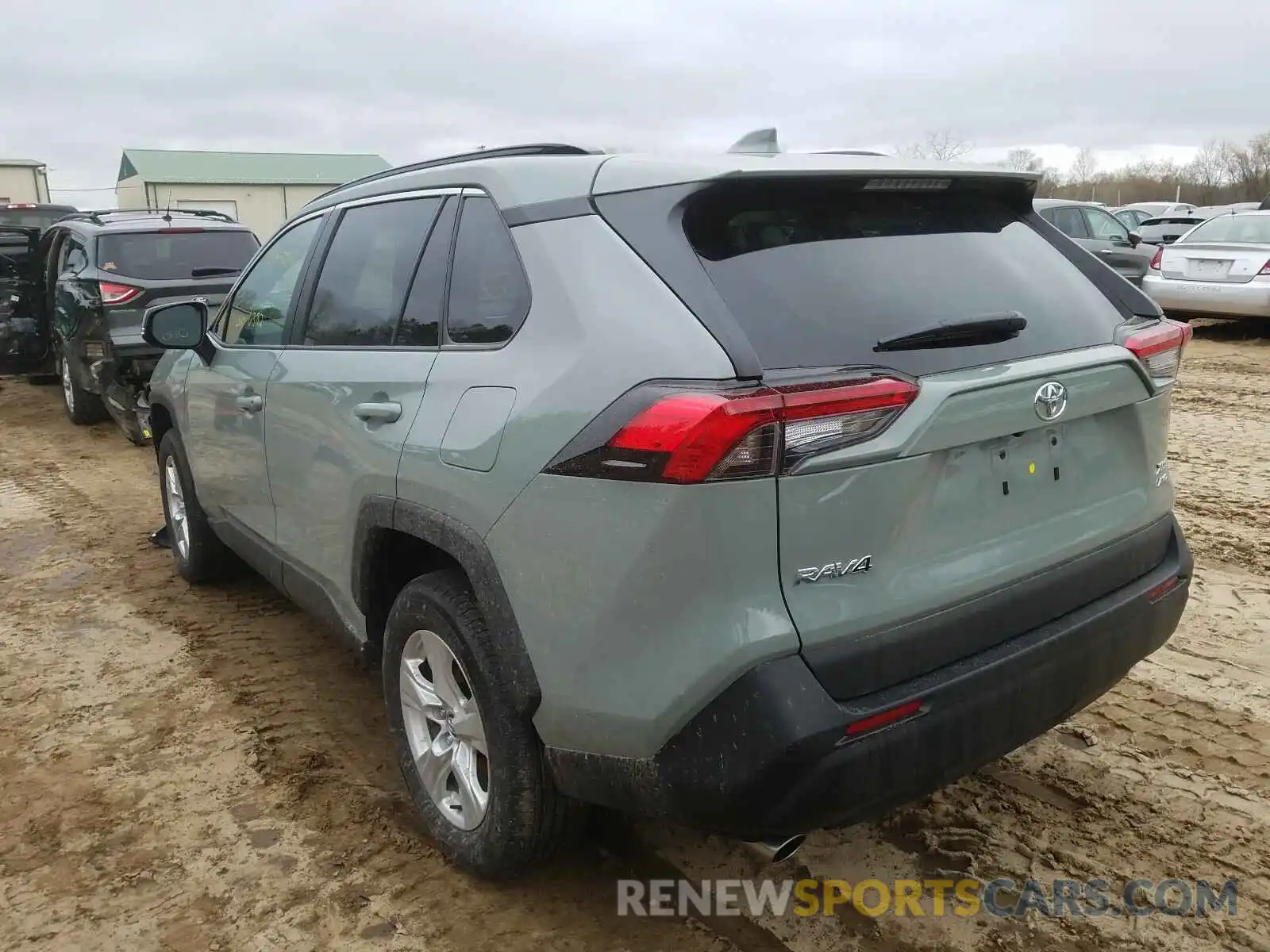 3 Photograph of a damaged car 2T3P1RFV8MC149388 TOYOTA RAV4 2021