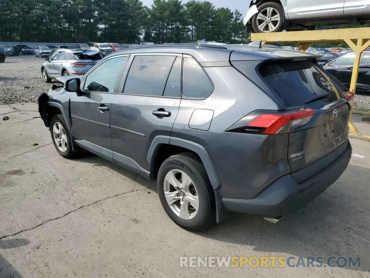 2 Photograph of a damaged car 2T3P1RFV8MC155627 TOYOTA RAV4 2021