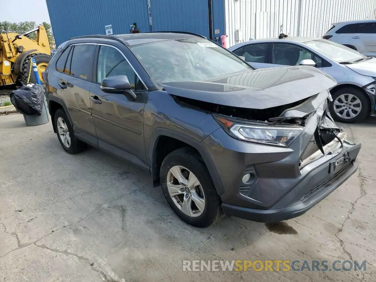 4 Photograph of a damaged car 2T3P1RFV8MC155627 TOYOTA RAV4 2021