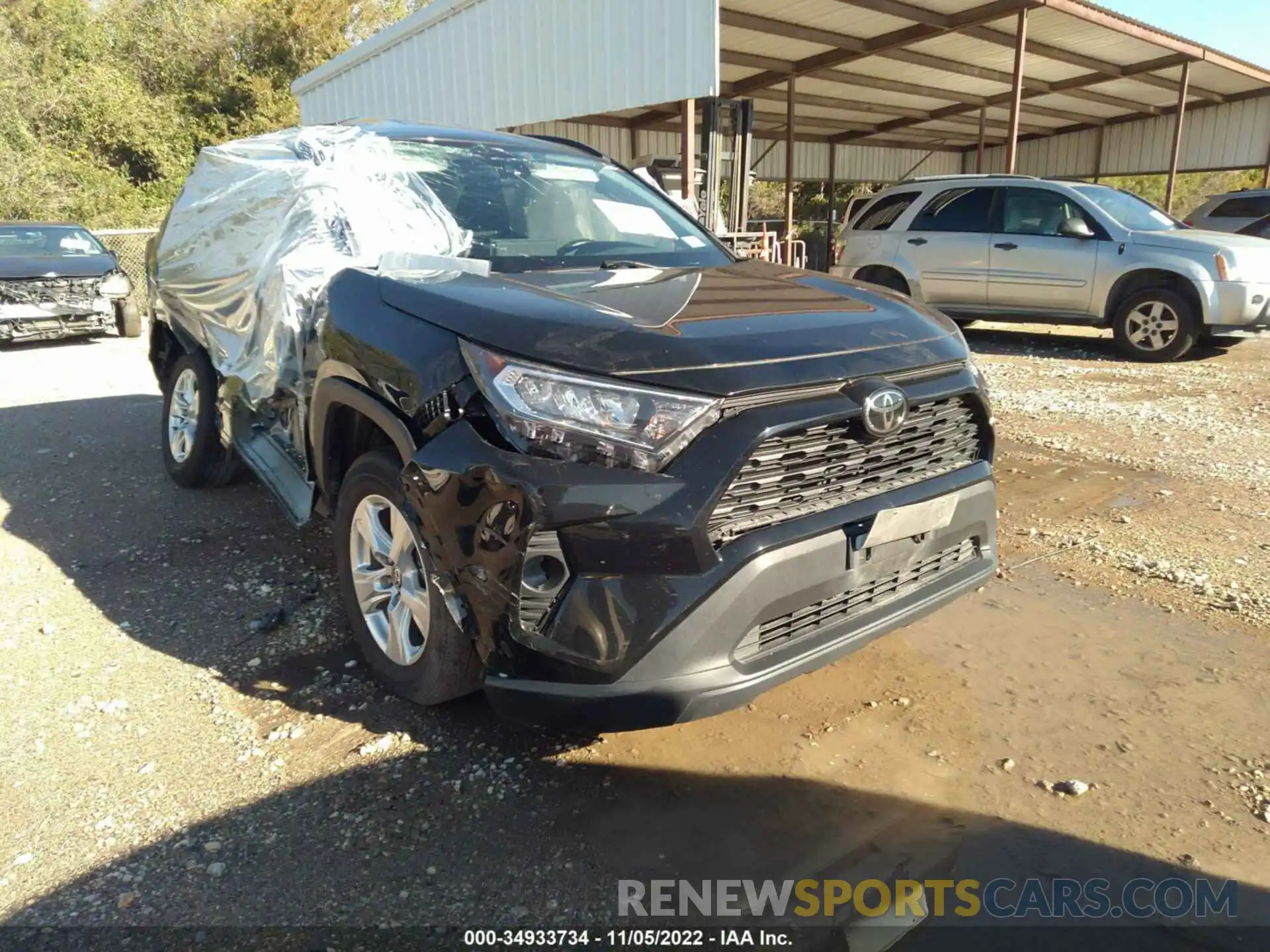 1 Photograph of a damaged car 2T3P1RFV8MC189230 TOYOTA RAV4 2021