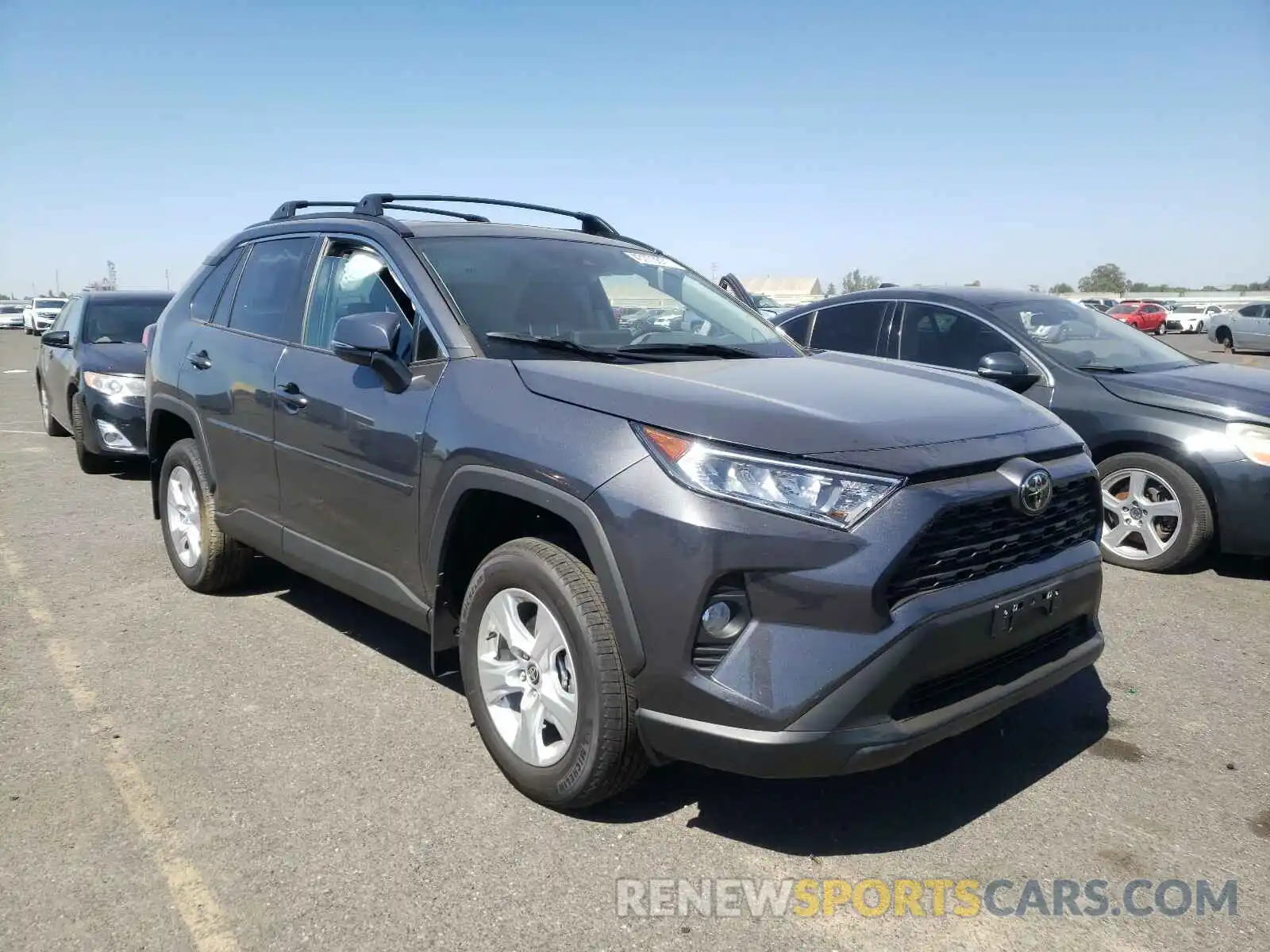 1 Photograph of a damaged car 2T3P1RFV8MC205166 TOYOTA RAV4 2021