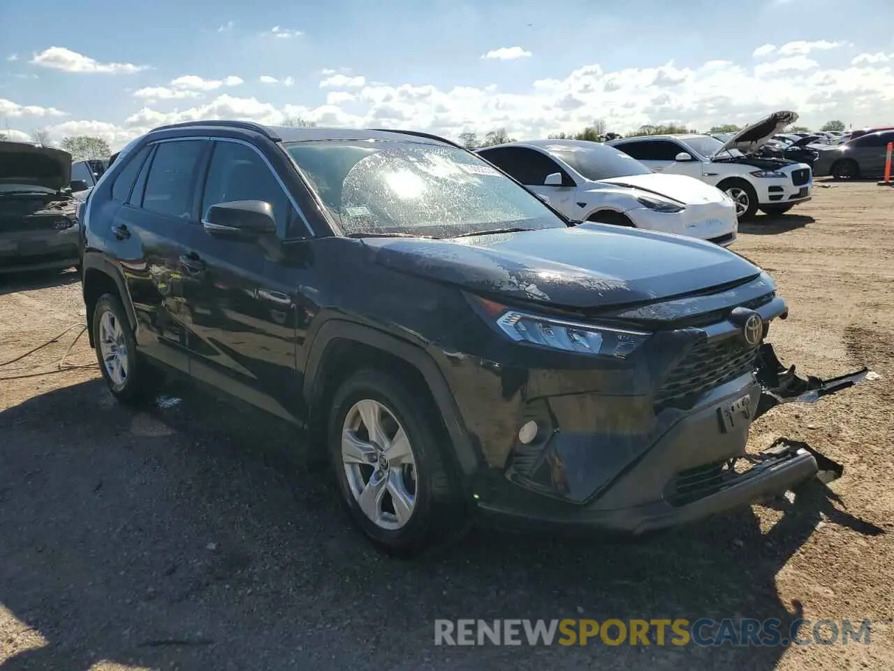 4 Photograph of a damaged car 2T3P1RFV8MC205975 TOYOTA RAV4 2021