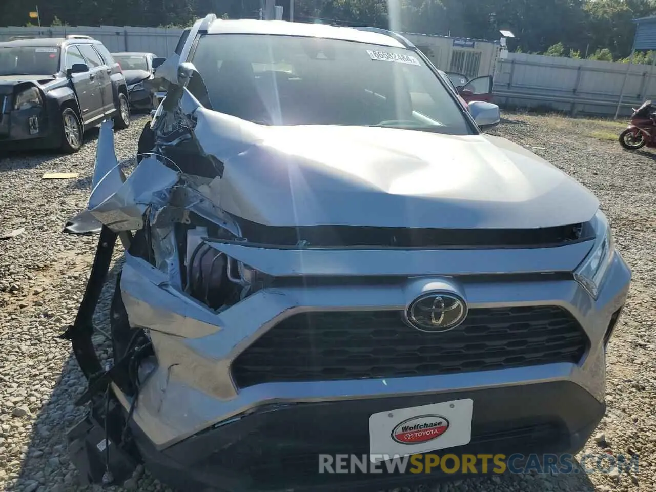 5 Photograph of a damaged car 2T3P1RFV8MC210285 TOYOTA RAV4 2021