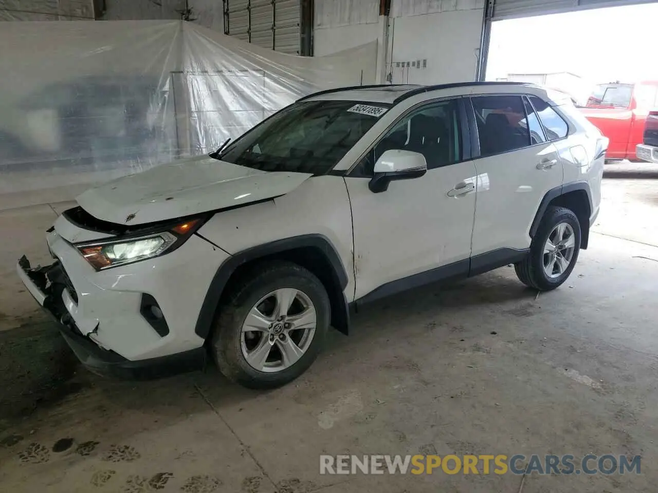 1 Photograph of a damaged car 2T3P1RFV8MC226549 TOYOTA RAV4 2021