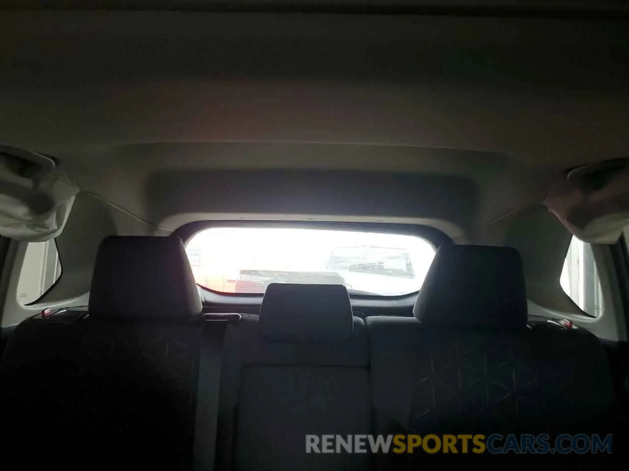 10 Photograph of a damaged car 2T3P1RFV8MC226549 TOYOTA RAV4 2021