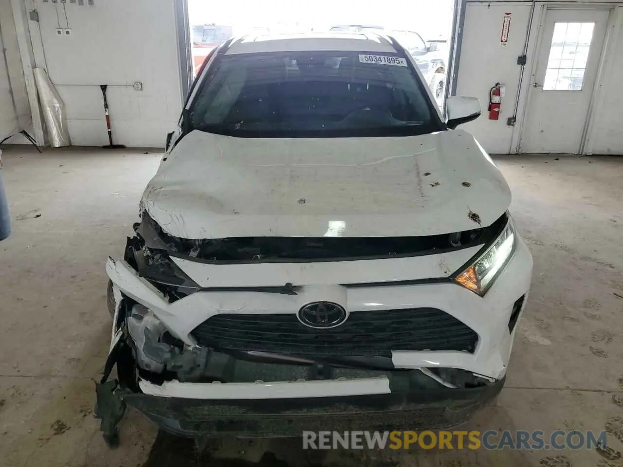 5 Photograph of a damaged car 2T3P1RFV8MC226549 TOYOTA RAV4 2021