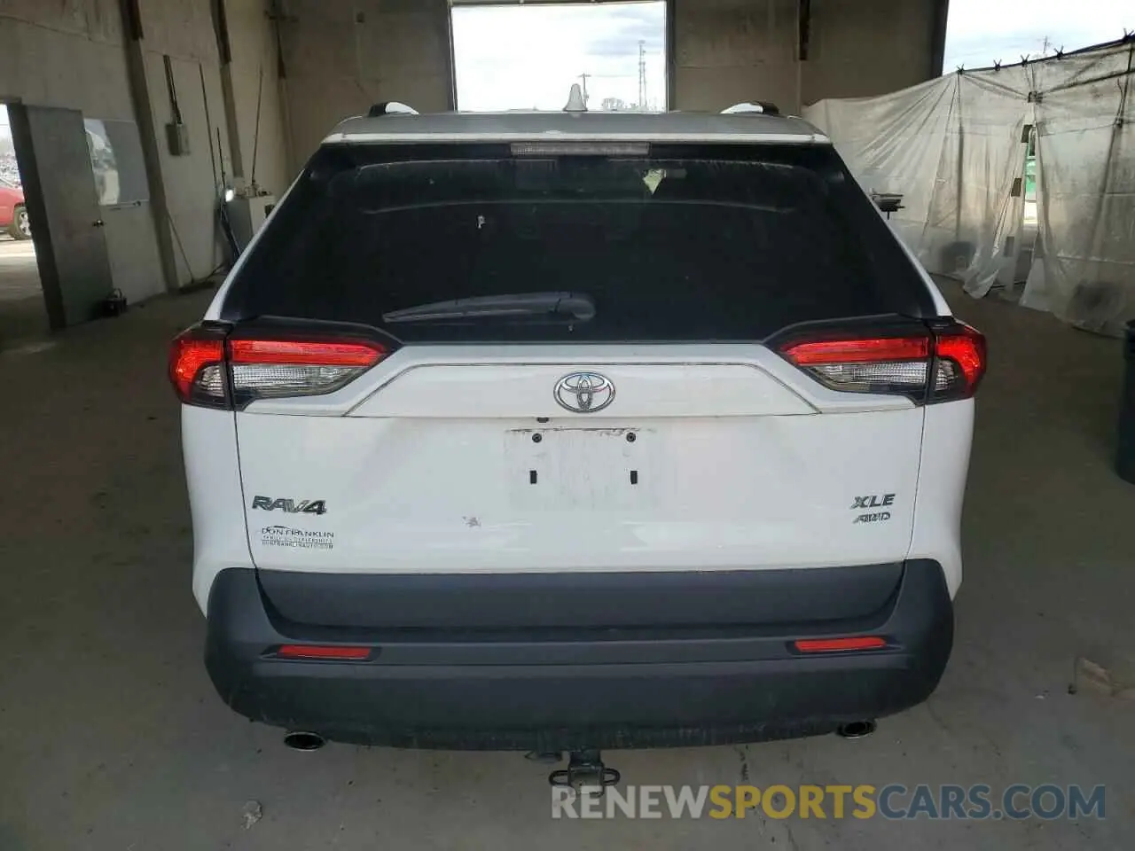 6 Photograph of a damaged car 2T3P1RFV8MC226549 TOYOTA RAV4 2021