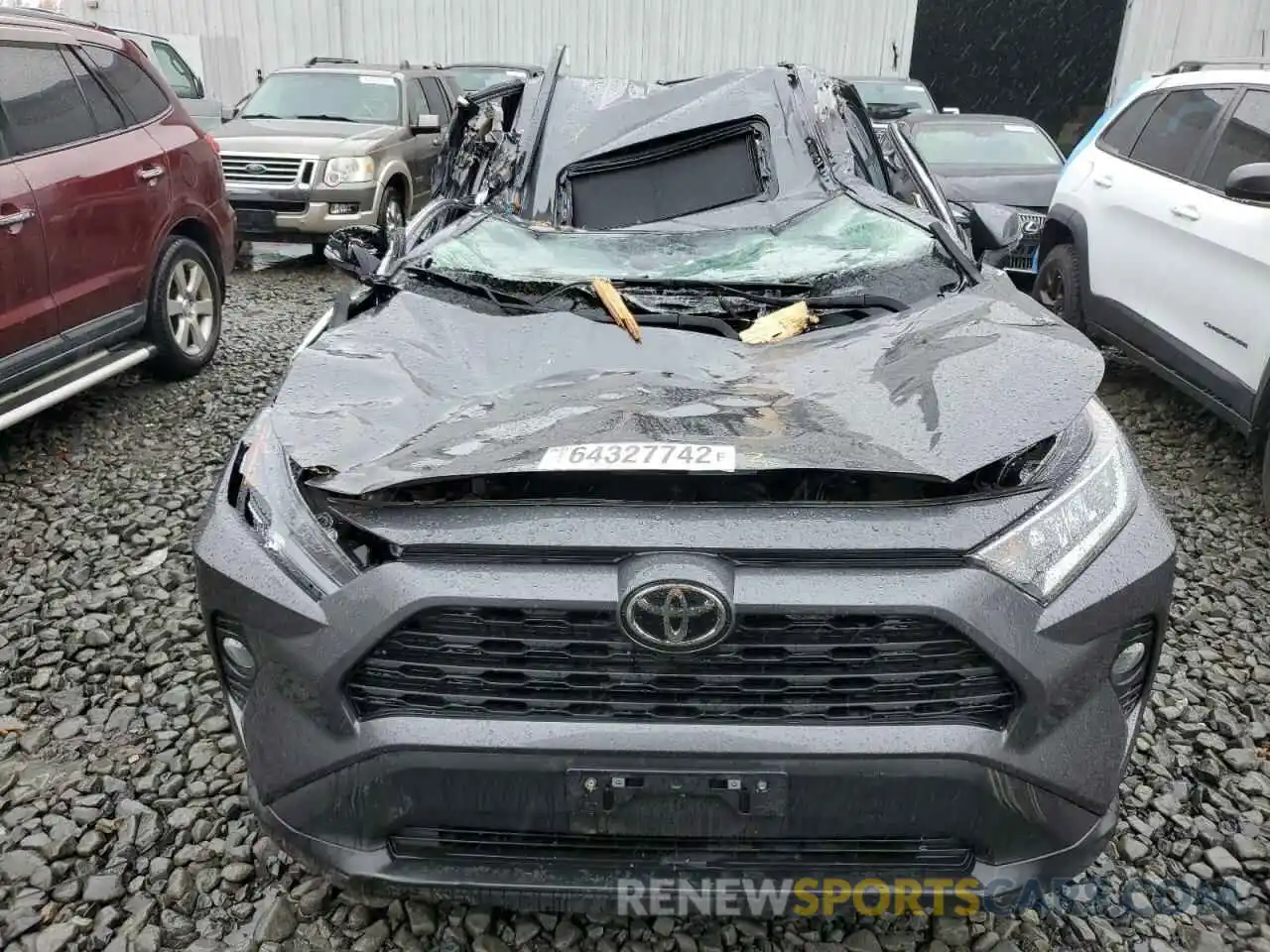 9 Photograph of a damaged car 2T3P1RFV8MC229080 TOYOTA RAV4 2021