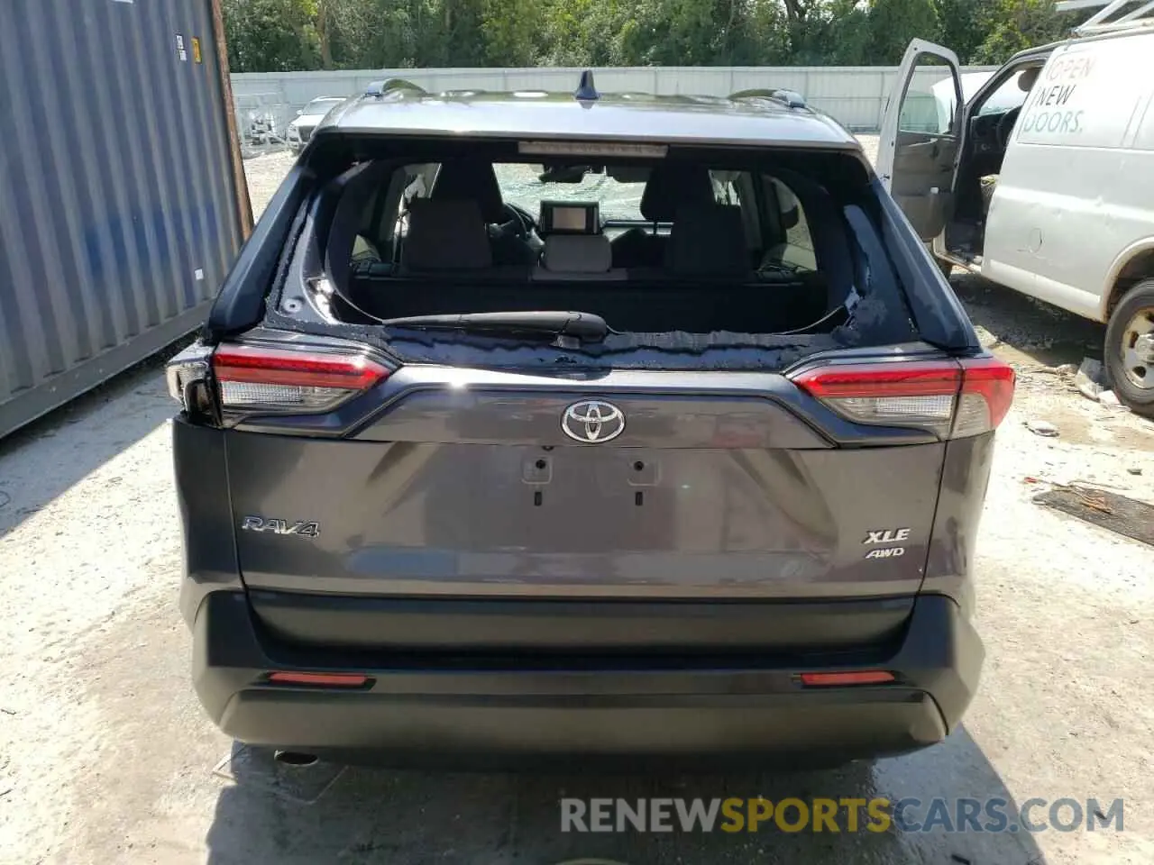 6 Photograph of a damaged car 2T3P1RFV8MC238720 TOYOTA RAV4 2021