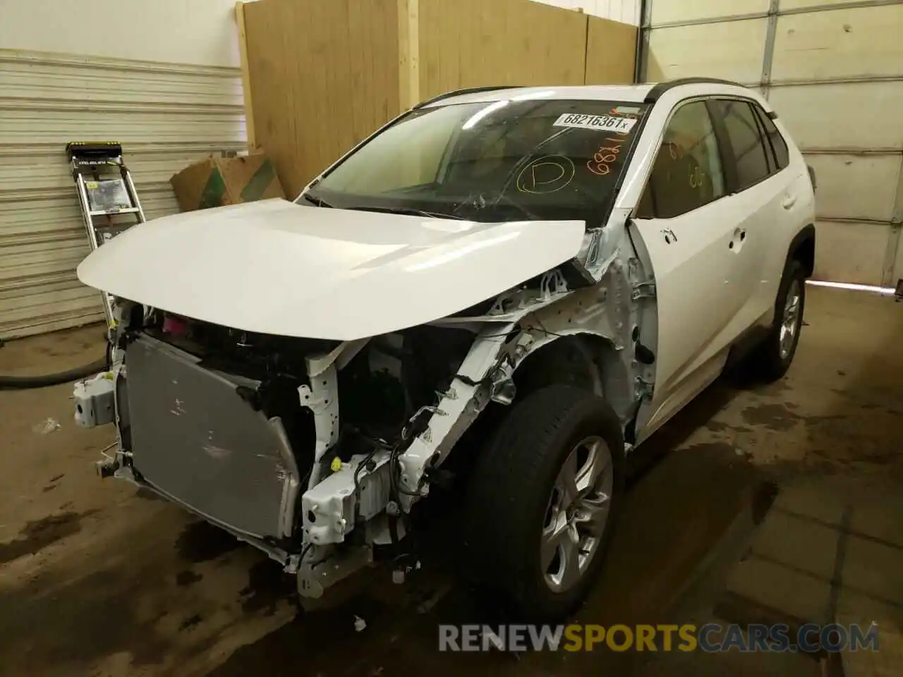 2 Photograph of a damaged car 2T3P1RFV8MC241276 TOYOTA RAV4 2021