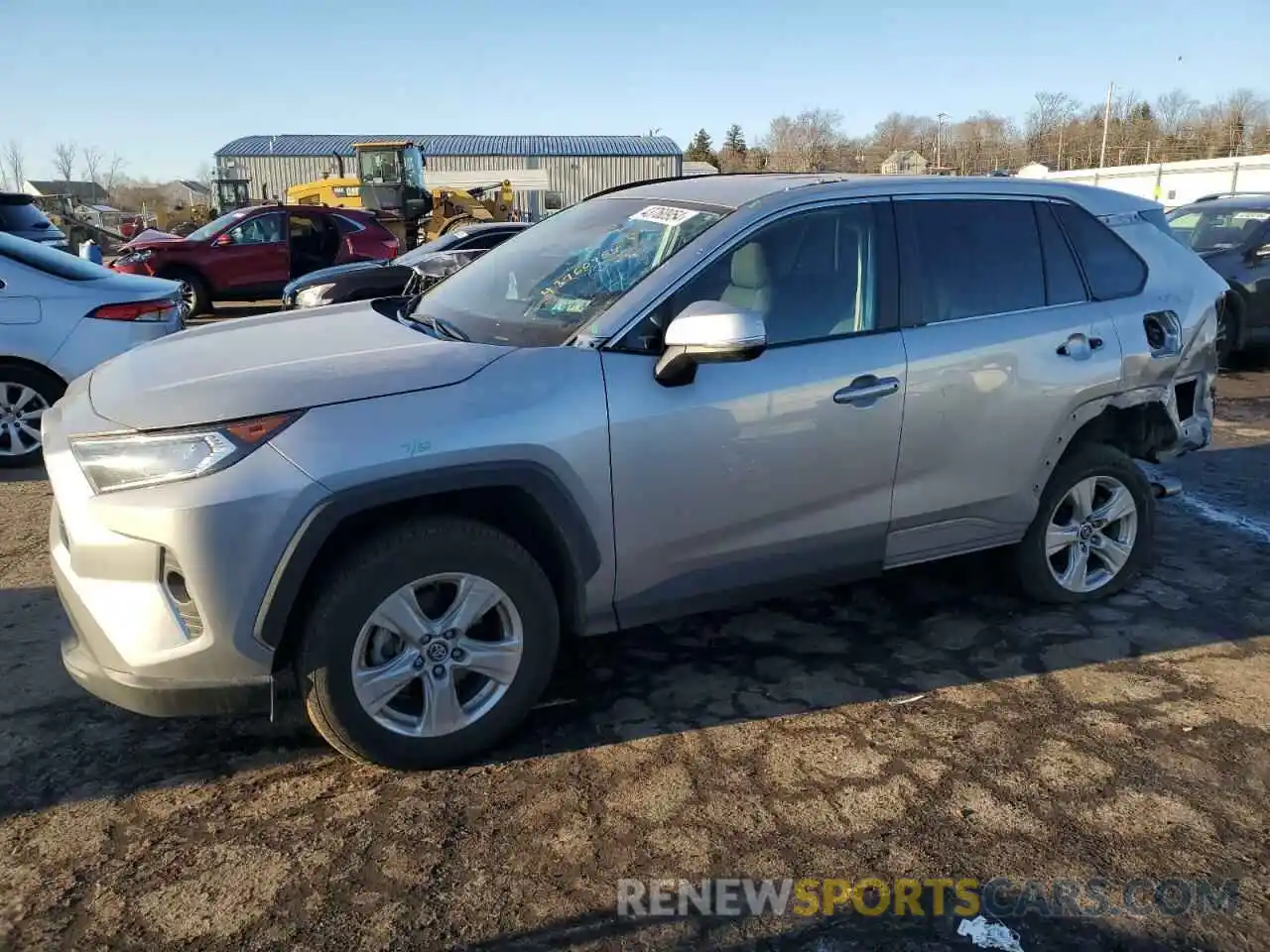 1 Photograph of a damaged car 2T3P1RFV8MW140513 TOYOTA RAV4 2021