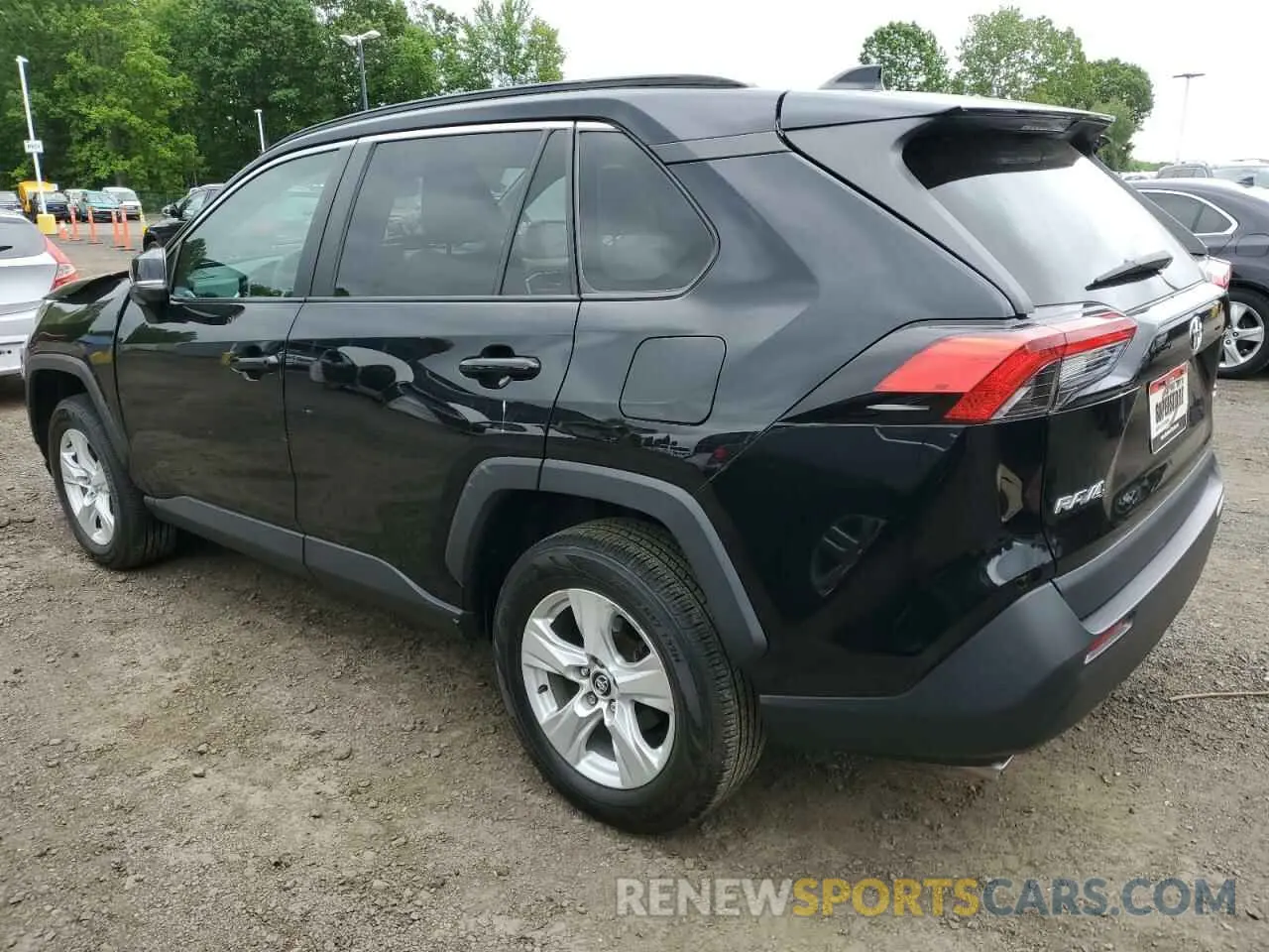 2 Photograph of a damaged car 2T3P1RFV8MW151267 TOYOTA RAV4 2021