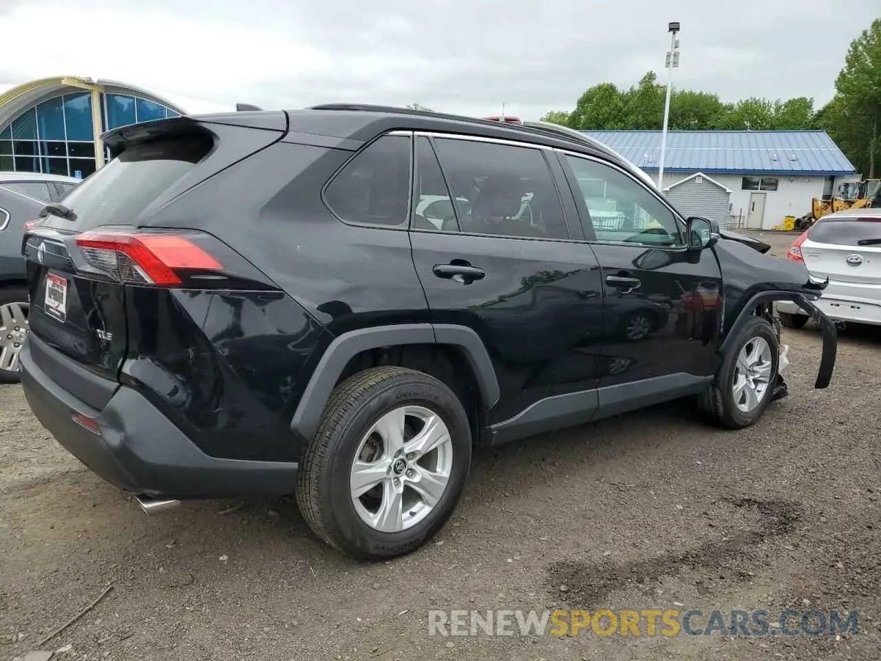 3 Photograph of a damaged car 2T3P1RFV8MW151267 TOYOTA RAV4 2021