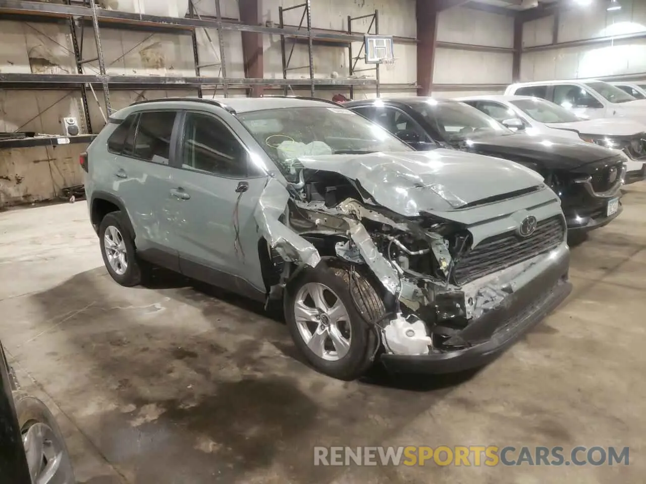 4 Photograph of a damaged car 2T3P1RFV8MW157506 TOYOTA RAV4 2021