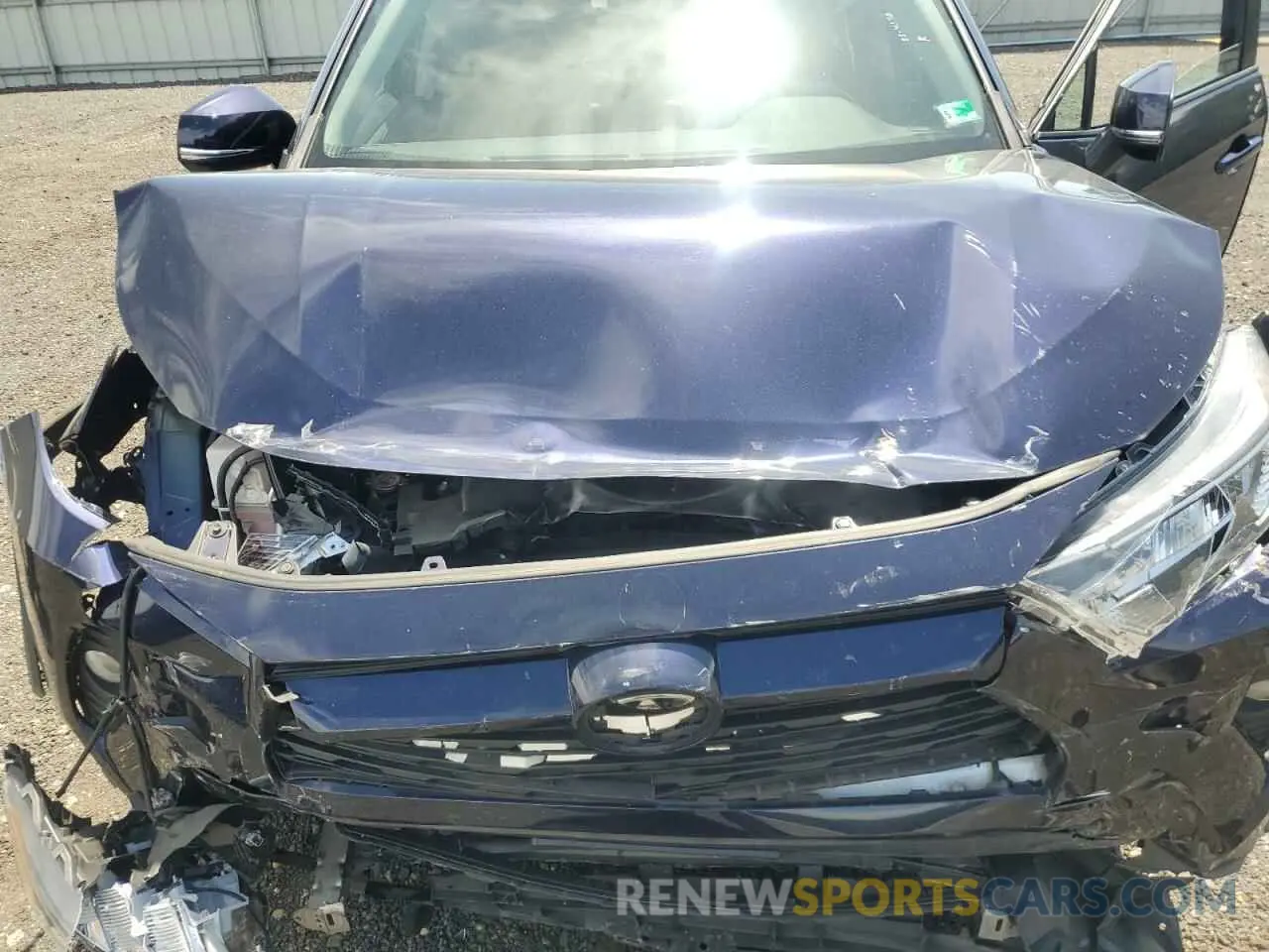 12 Photograph of a damaged car 2T3P1RFV8MW191624 TOYOTA RAV4 2021