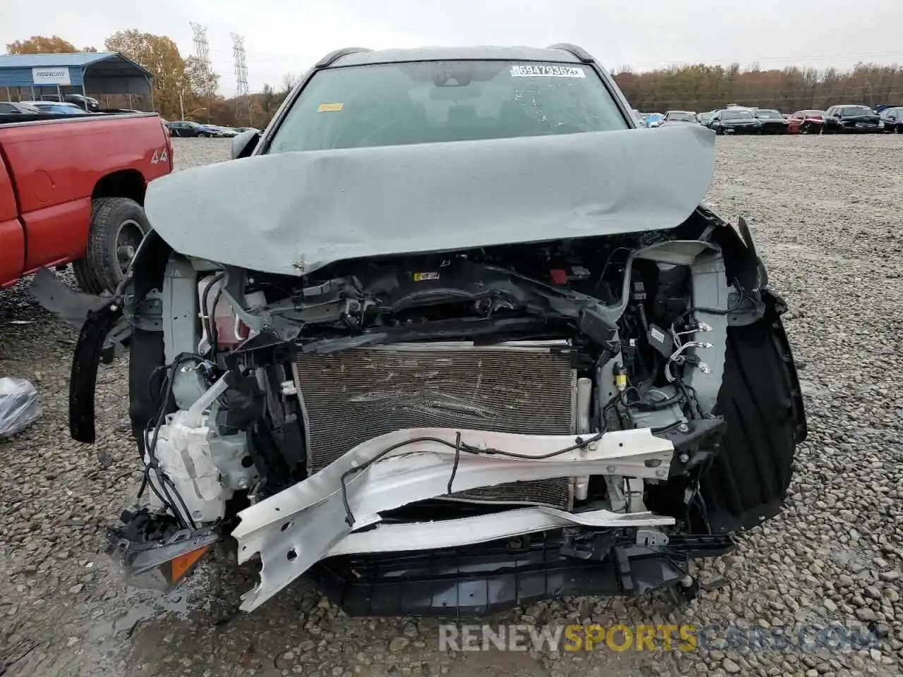 5 Photograph of a damaged car 2T3P1RFV8MW202251 TOYOTA RAV4 2021