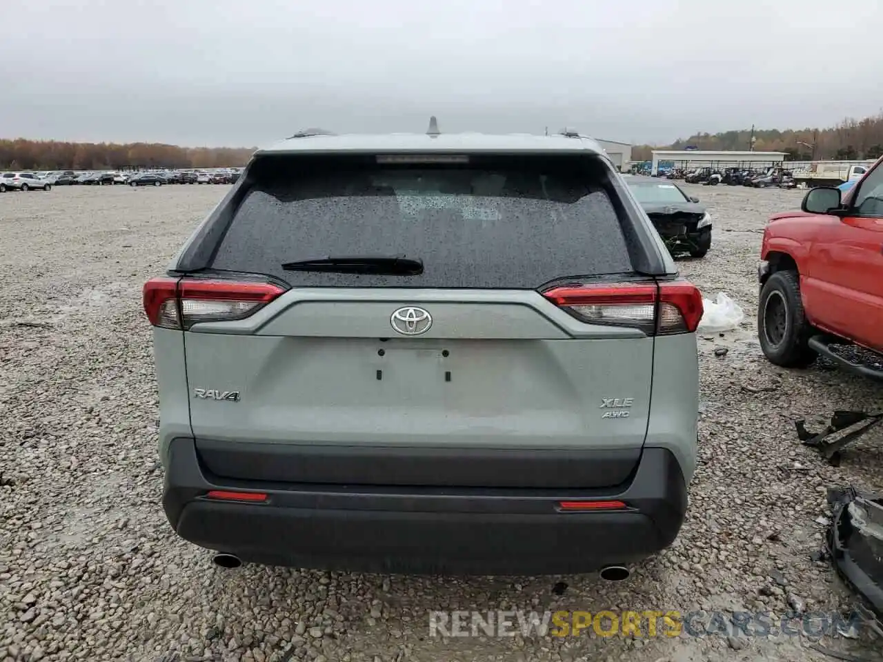 6 Photograph of a damaged car 2T3P1RFV8MW202251 TOYOTA RAV4 2021