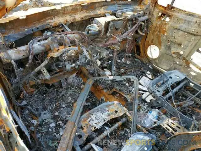 8 Photograph of a damaged car 2T3P1RFV8MW210821 TOYOTA RAV4 2021
