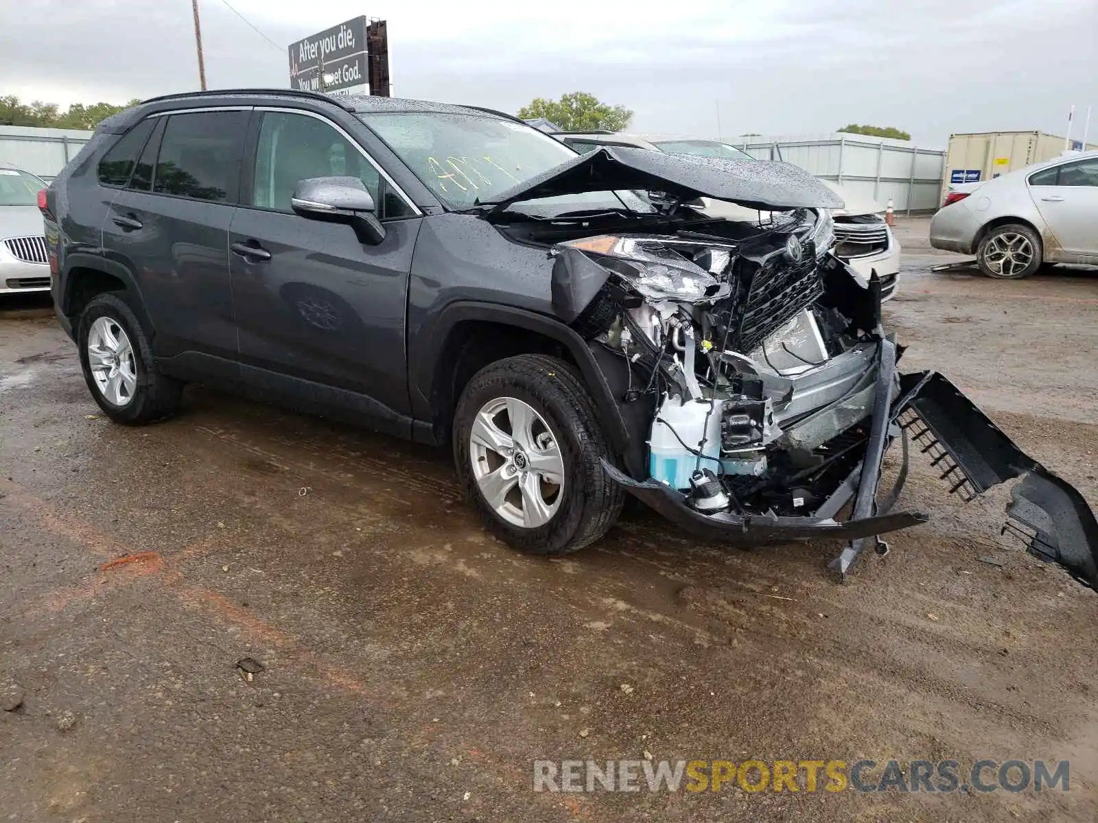 1 Photograph of a damaged car 2T3P1RFV8MW217820 TOYOTA RAV4 2021