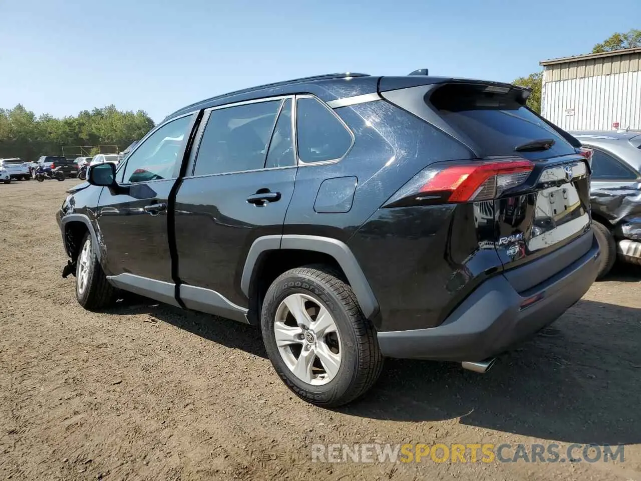 2 Photograph of a damaged car 2T3P1RFV8MW217865 TOYOTA RAV4 2021