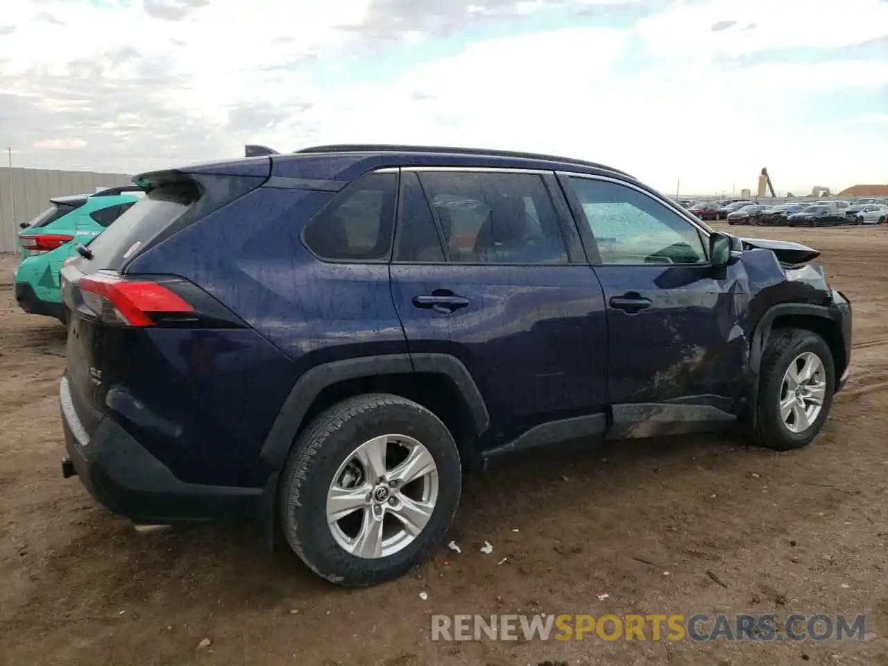 3 Photograph of a damaged car 2T3P1RFV8MW219132 TOYOTA RAV4 2021