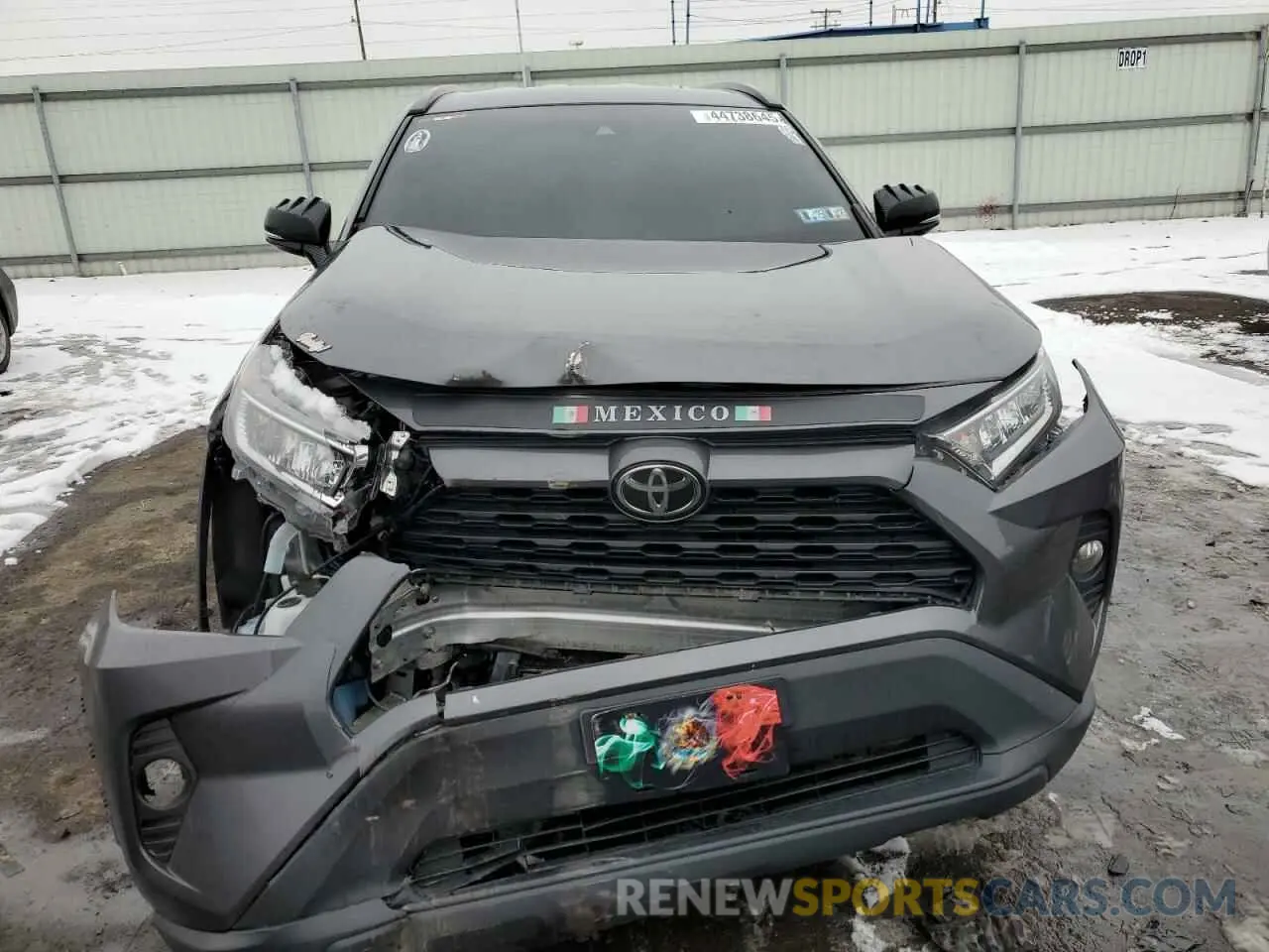 5 Photograph of a damaged car 2T3P1RFV9MC152347 TOYOTA RAV4 2021
