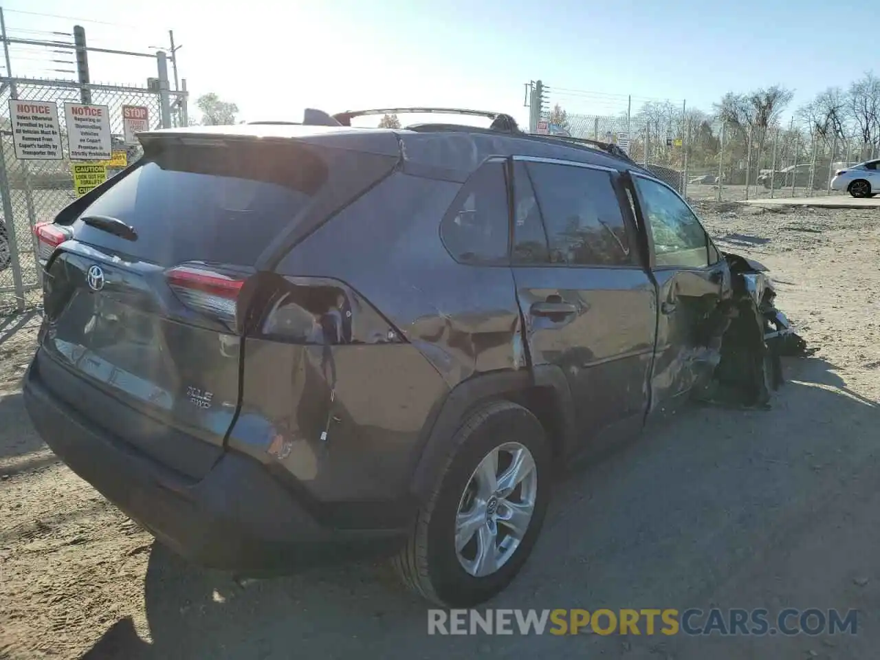 4 Photograph of a damaged car 2T3P1RFV9MC153515 TOYOTA RAV4 2021