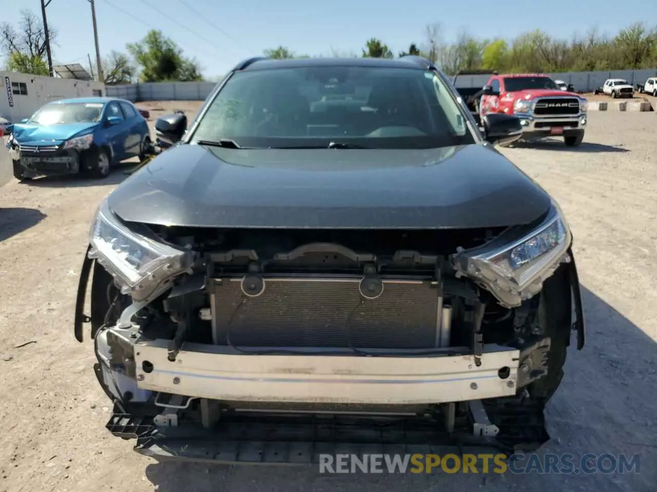 5 Photograph of a damaged car 2T3P1RFV9MC206052 TOYOTA RAV4 2021