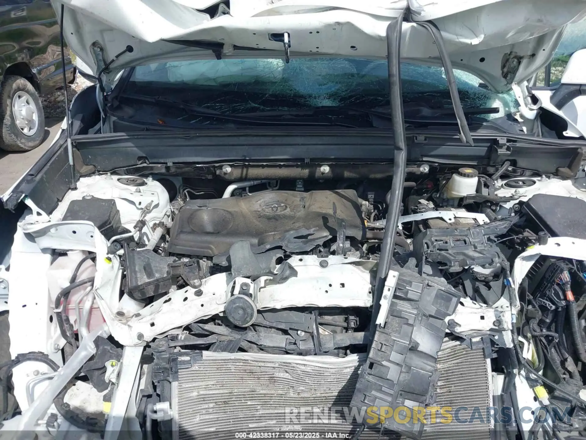 10 Photograph of a damaged car 2T3P1RFV9MC214605 TOYOTA RAV4 2021