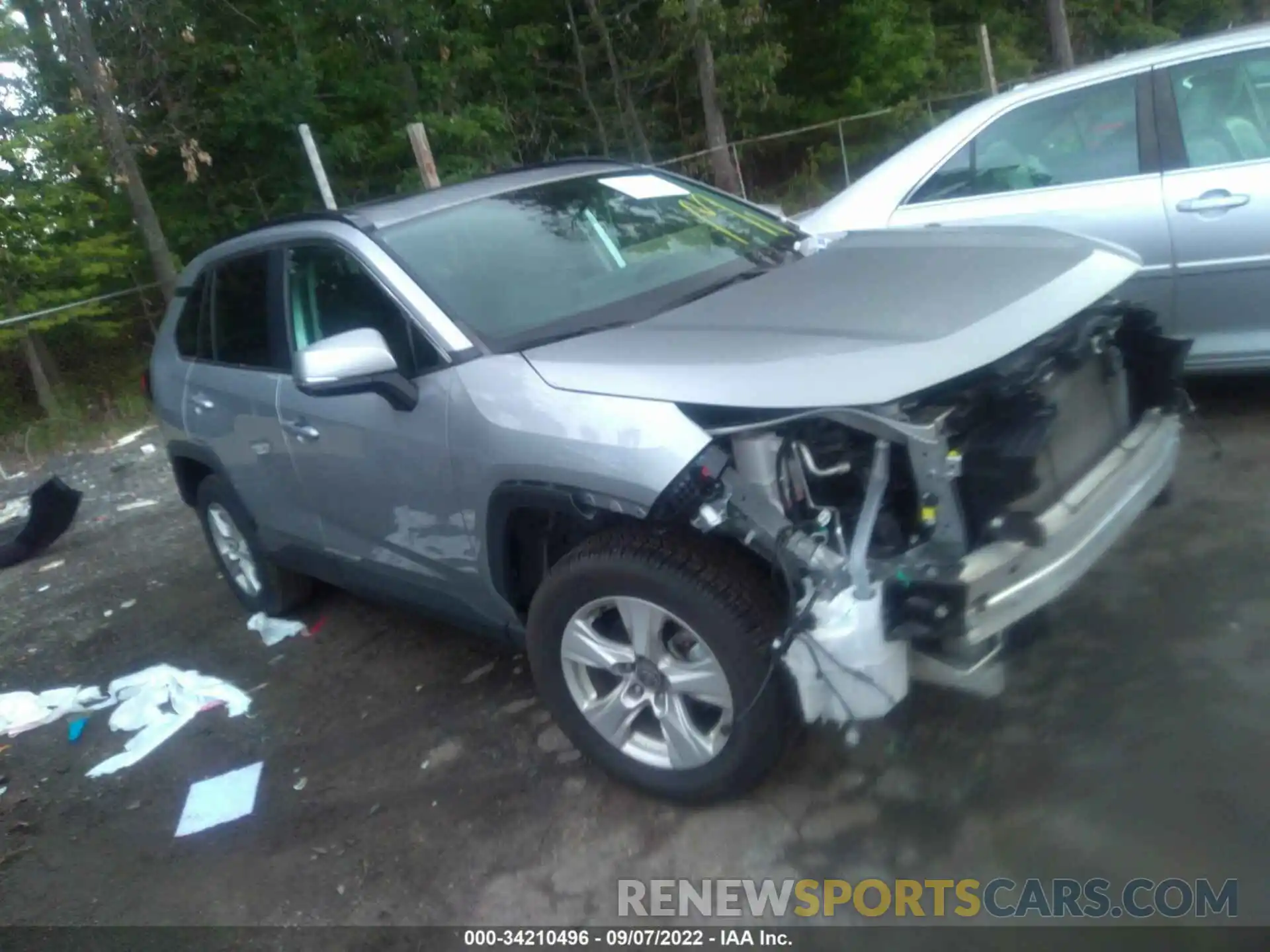 1 Photograph of a damaged car 2T3P1RFV9MC215074 TOYOTA RAV4 2021