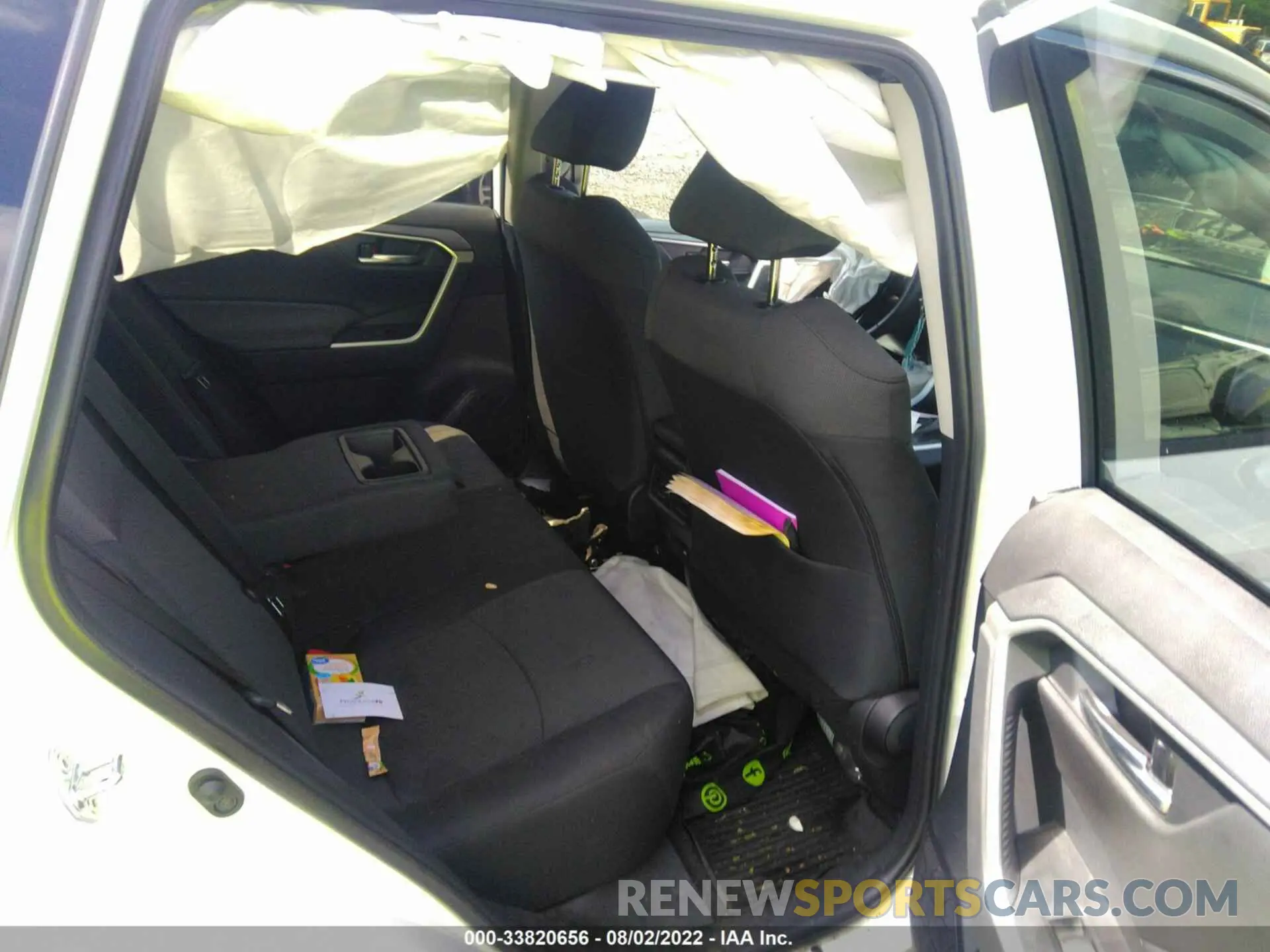 8 Photograph of a damaged car 2T3P1RFV9MC217553 TOYOTA RAV4 2021