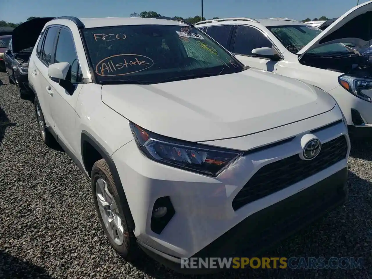 1 Photograph of a damaged car 2T3P1RFV9MC226379 TOYOTA RAV4 2021