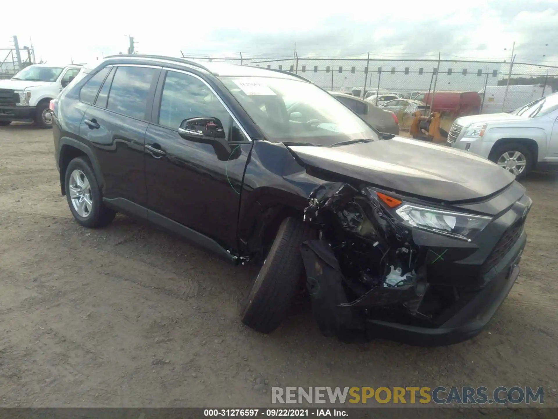 1 Photograph of a damaged car 2T3P1RFV9MC228889 TOYOTA RAV4 2021