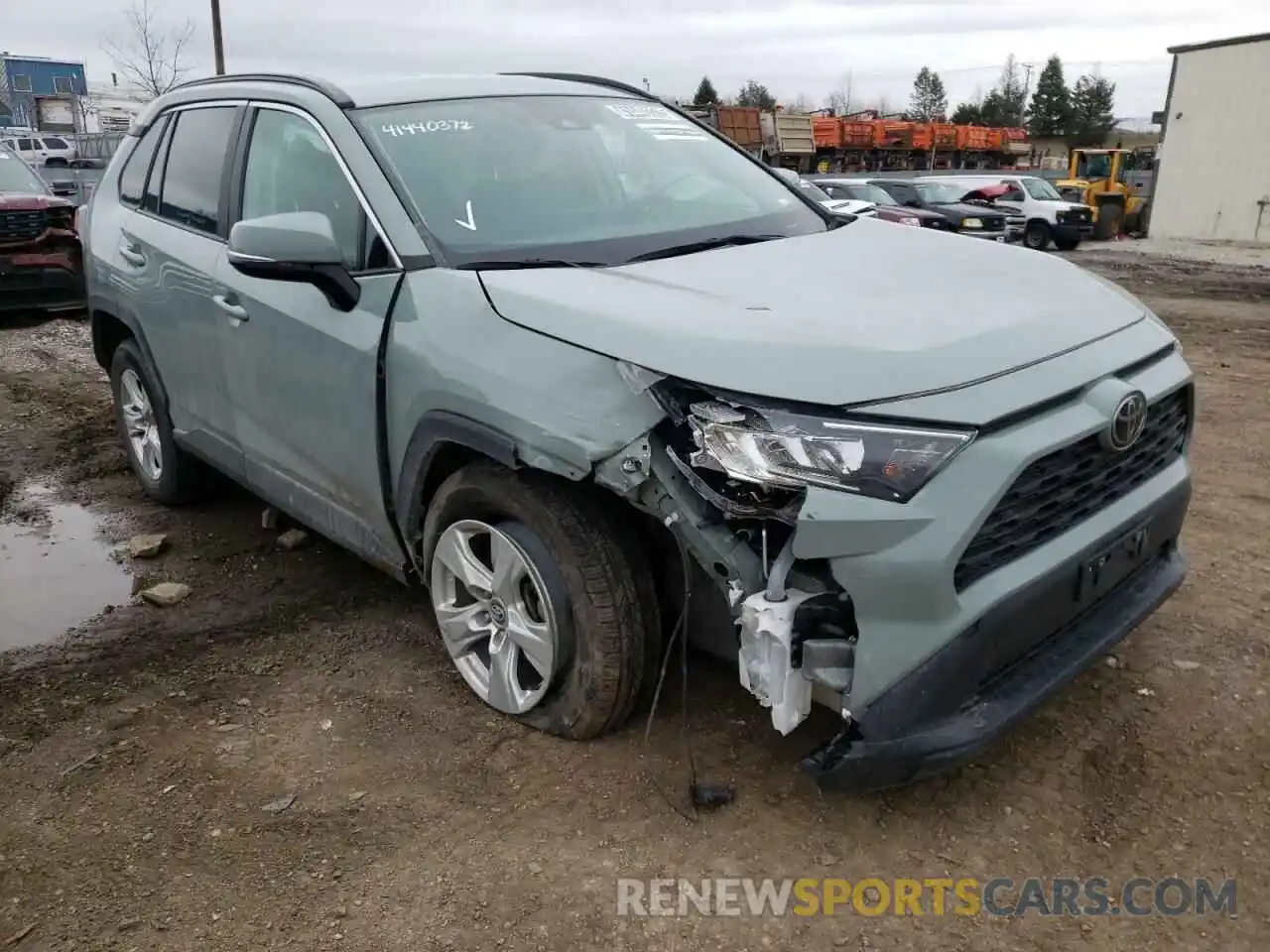 1 Photograph of a damaged car 2T3P1RFV9MW156879 TOYOTA RAV4 2021