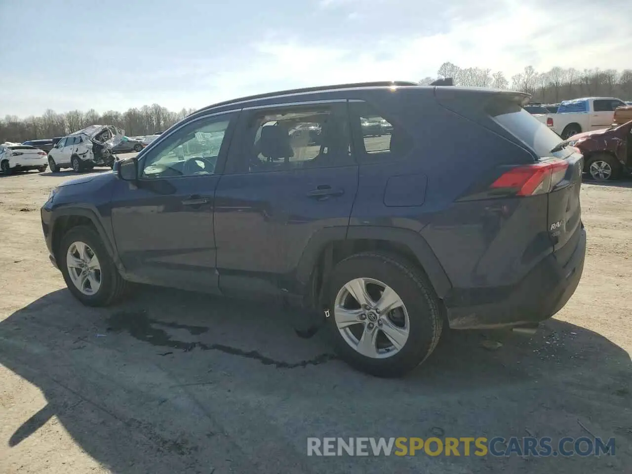 2 Photograph of a damaged car 2T3P1RFV9MW161970 TOYOTA RAV4 2021