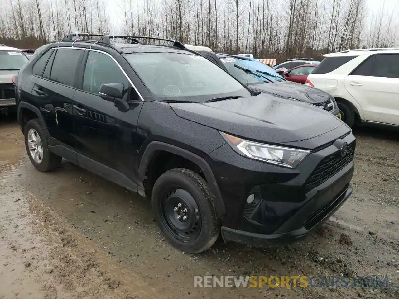 1 Photograph of a damaged car 2T3P1RFV9MW169115 TOYOTA RAV4 2021