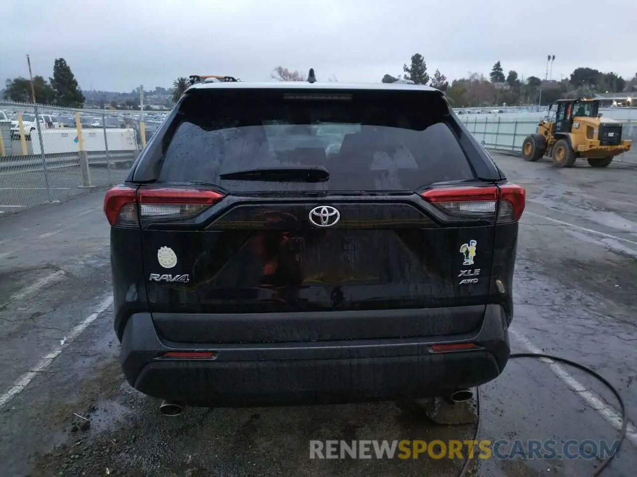 6 Photograph of a damaged car 2T3P1RFV9MW174699 TOYOTA RAV4 2021