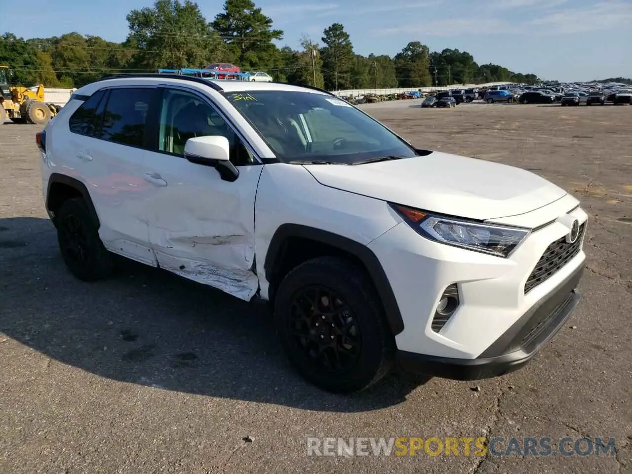 4 Photograph of a damaged car 2T3P1RFV9MW177165 TOYOTA RAV4 2021