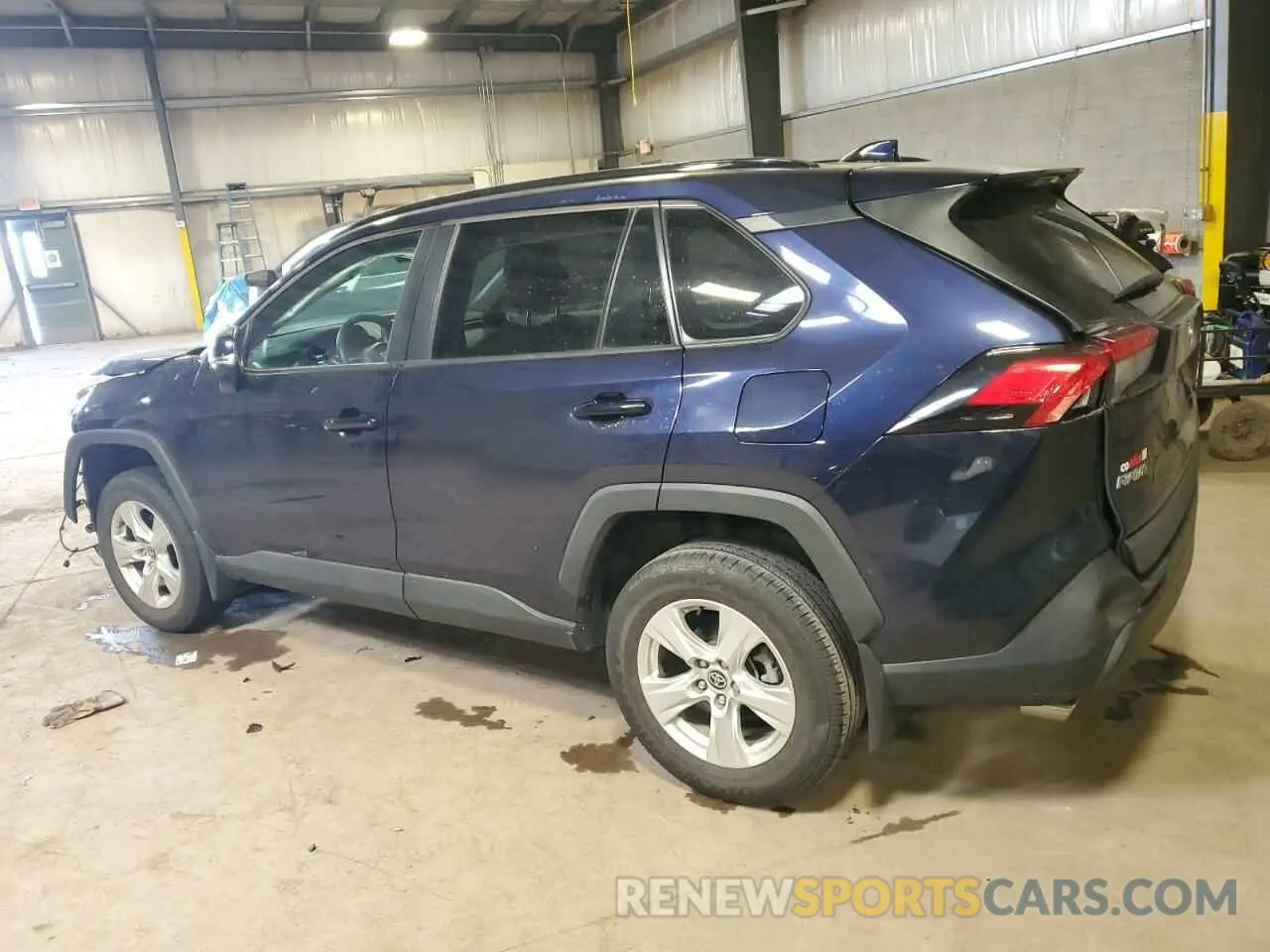 2 Photograph of a damaged car 2T3P1RFV9MW183077 TOYOTA RAV4 2021