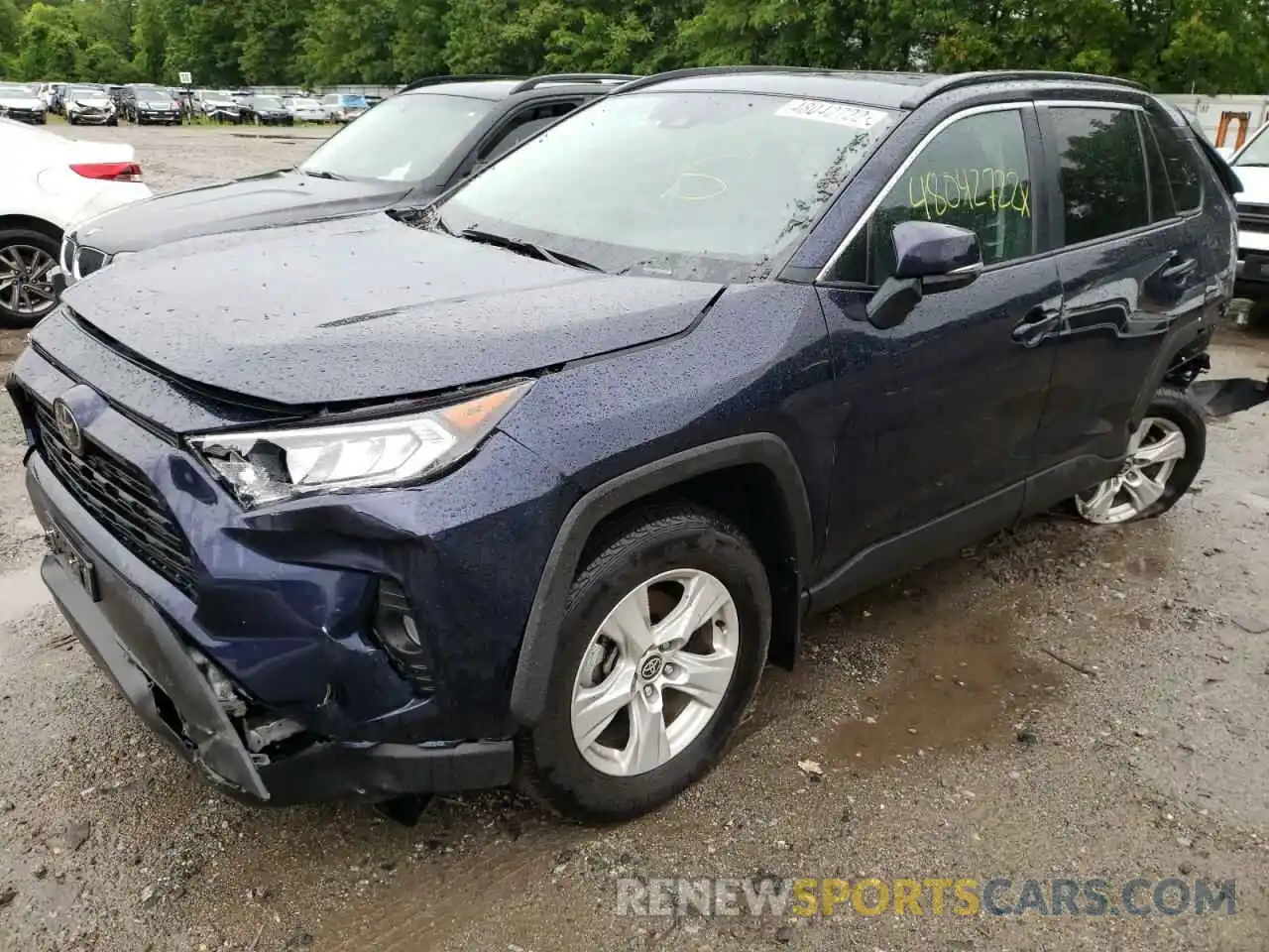 2 Photograph of a damaged car 2T3P1RFV9MW192121 TOYOTA RAV4 2021