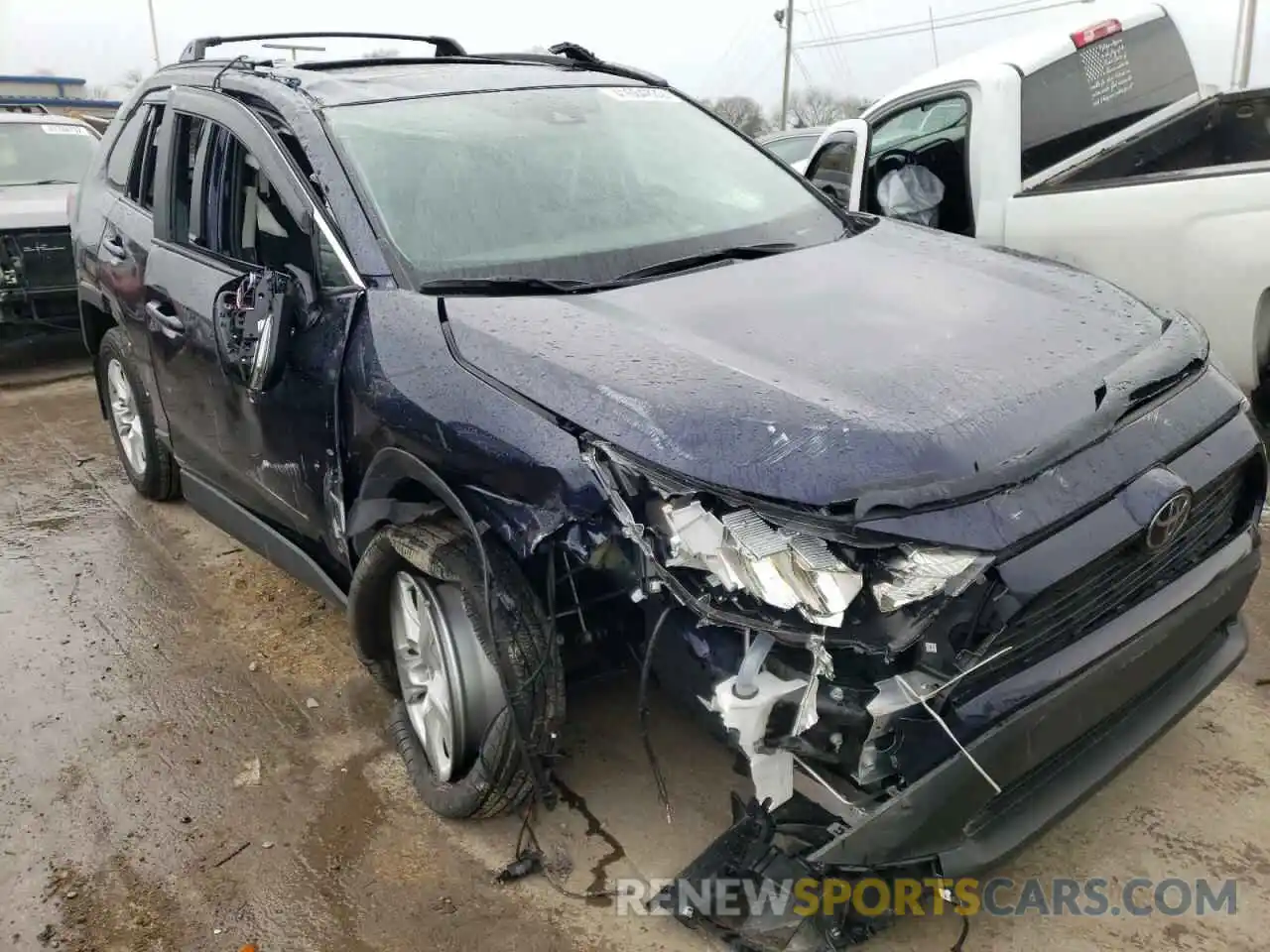 9 Photograph of a damaged car 2T3P1RFV9MW219902 TOYOTA RAV4 2021