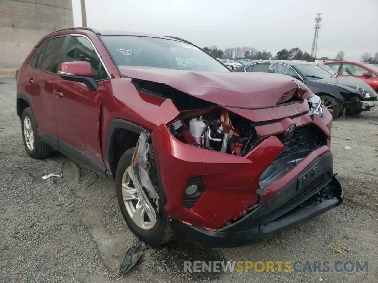 1 Photograph of a damaged car 2T3P1RFV9MW235453 TOYOTA RAV4 2021