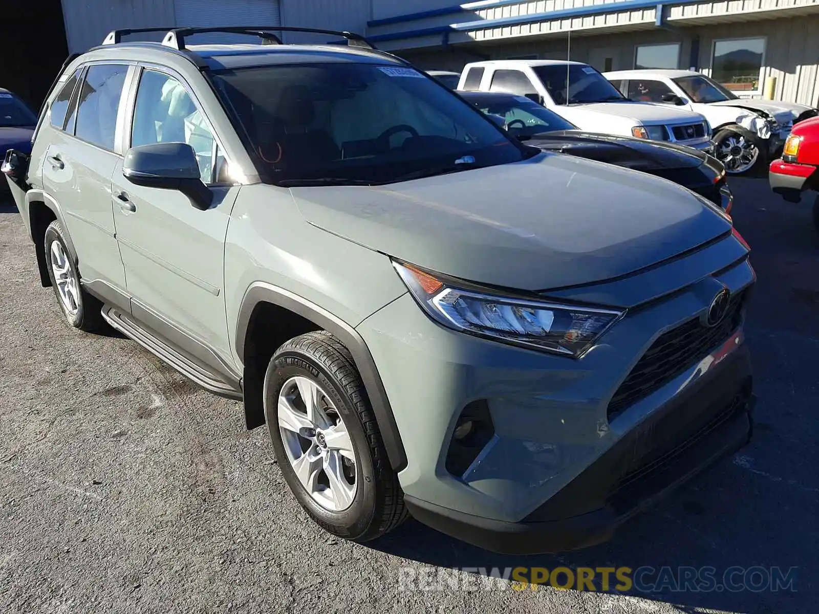 1 Photograph of a damaged car 2T3P1RFVXMC150557 TOYOTA RAV4 2021