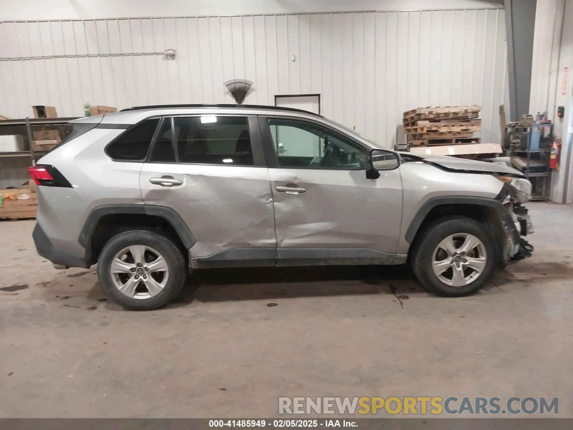 13 Photograph of a damaged car 2T3P1RFVXMC156715 TOYOTA RAV4 2021