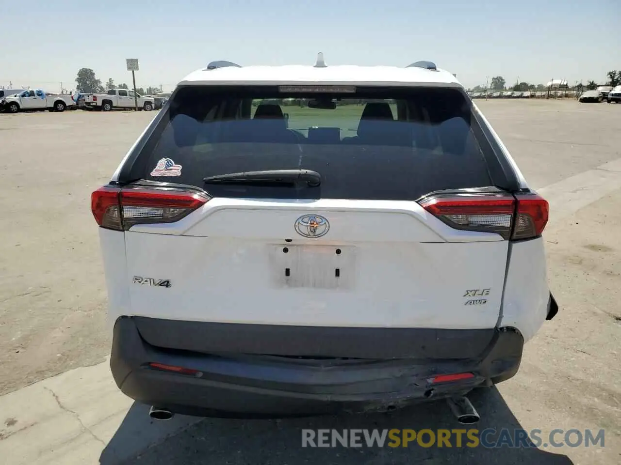6 Photograph of a damaged car 2T3P1RFVXMC160120 TOYOTA RAV4 2021