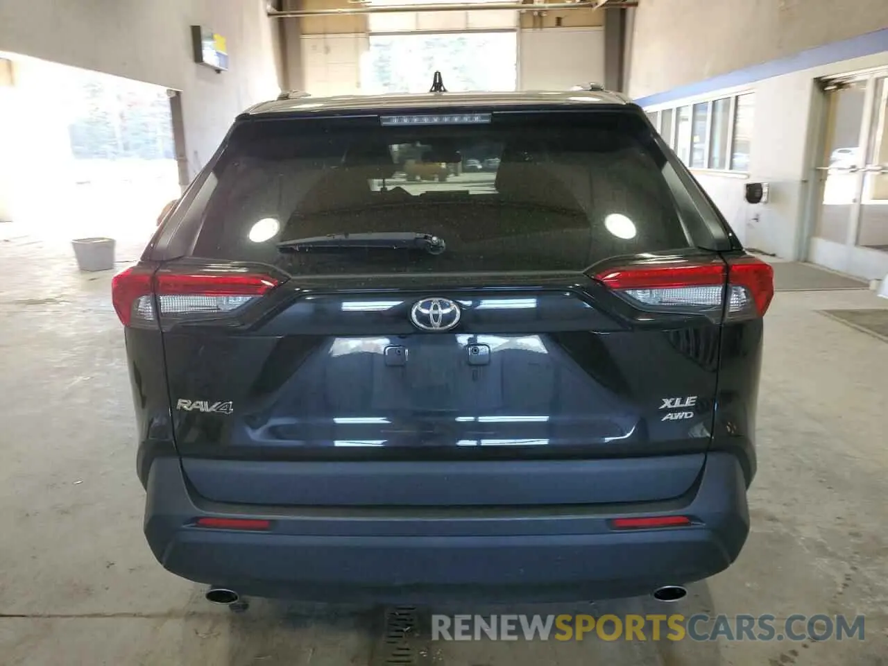 6 Photograph of a damaged car 2T3P1RFVXMC165334 TOYOTA RAV4 2021