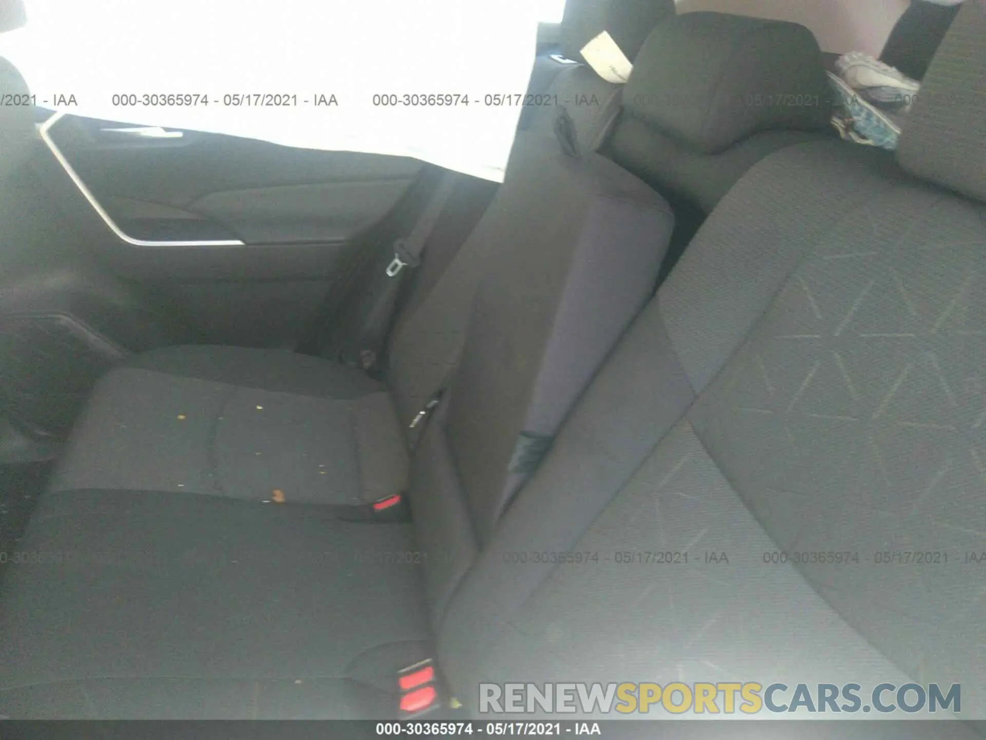 8 Photograph of a damaged car 2T3P1RFVXMC175474 TOYOTA RAV4 2021
