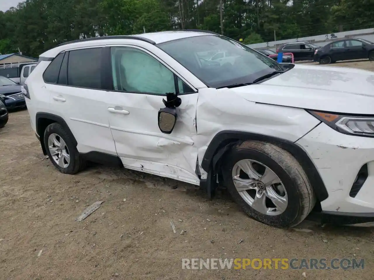 9 Photograph of a damaged car 2T3P1RFVXMC176348 TOYOTA RAV4 2021