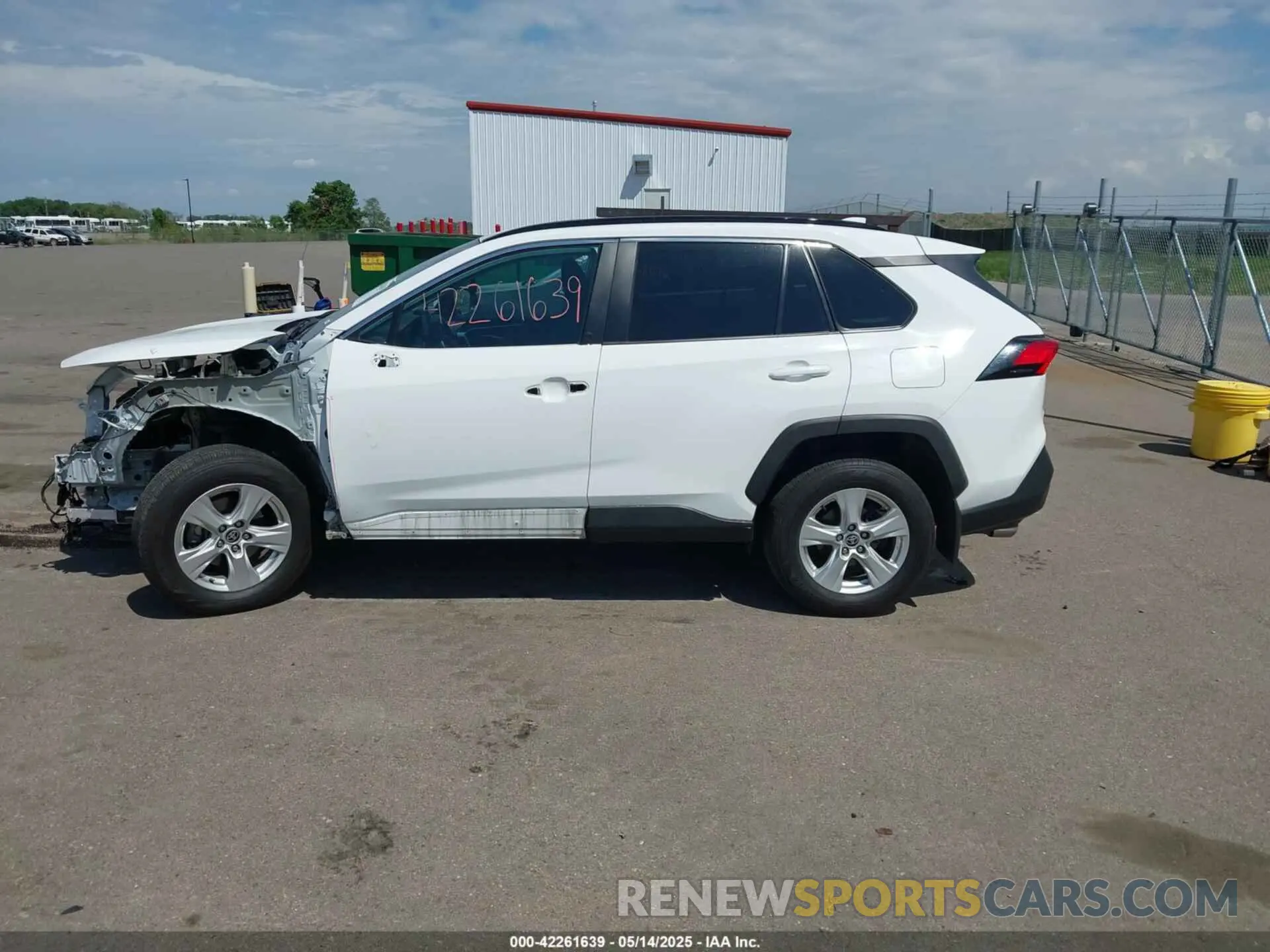 15 Photograph of a damaged car 2T3P1RFVXMC202835 TOYOTA RAV4 2021