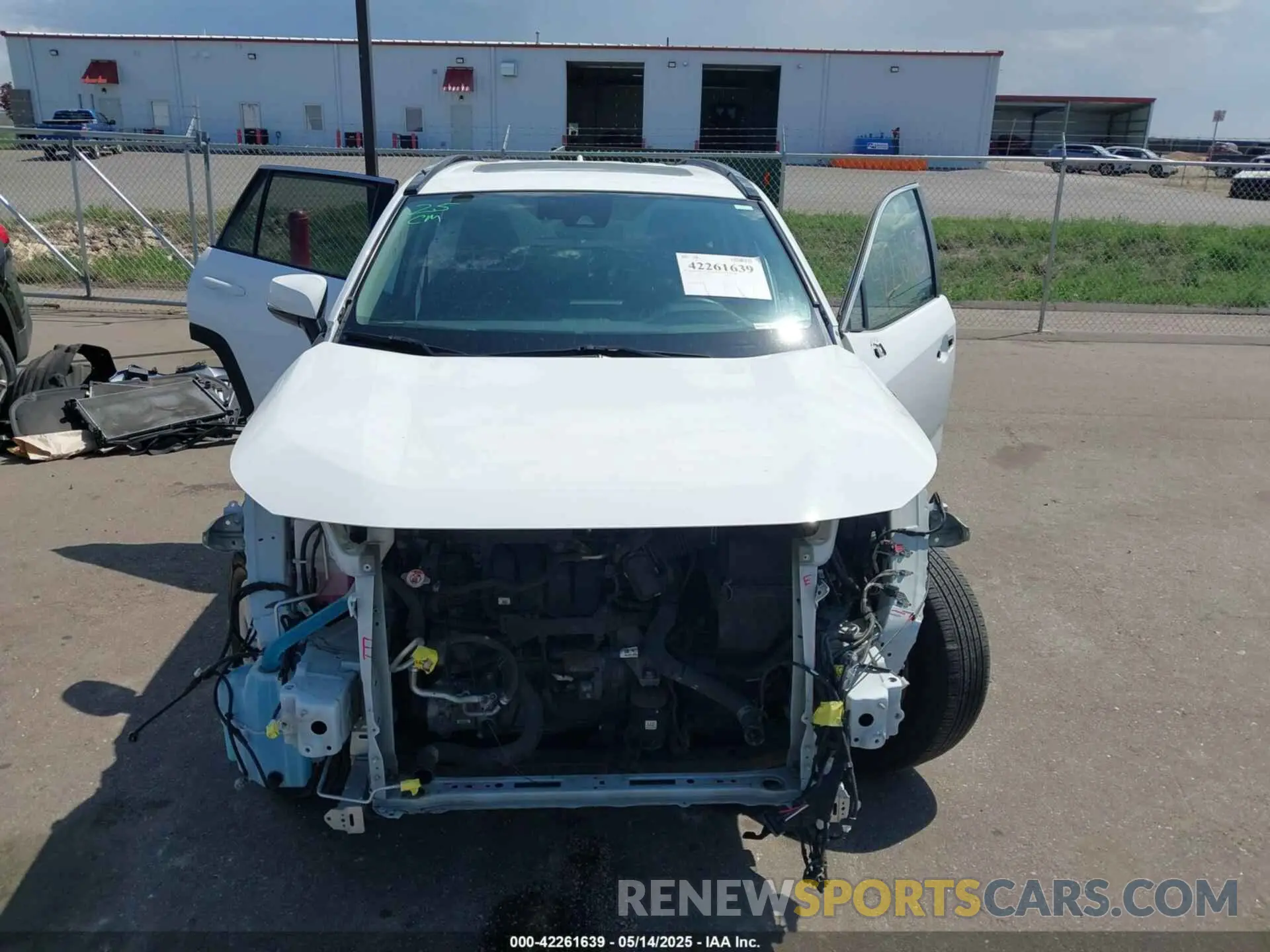 6 Photograph of a damaged car 2T3P1RFVXMC202835 TOYOTA RAV4 2021